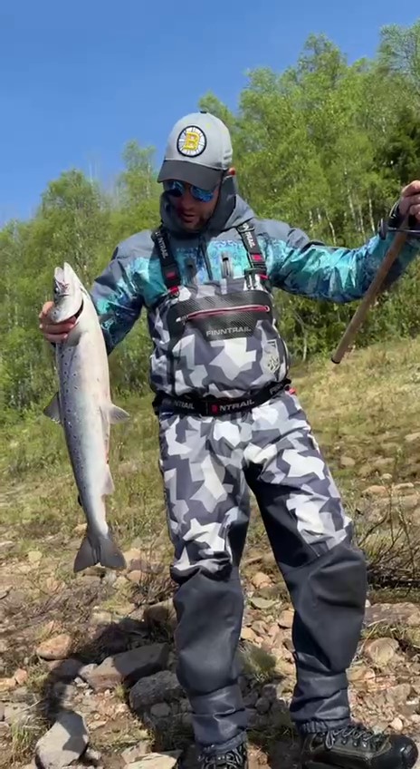 улов семги на реке Варзуга